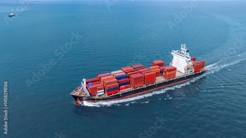 Obraz na płótnie Aerial view container cargo ship freight shipping international, Global business freight shipping import export logistic transportation container ship, Container cargo ship sea freight container ship. w salonie