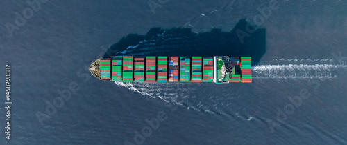 Obraz na płótnie Aerial view container cargo ship freight shipping international, Global business freight shipping import export logistic transportation container ship, Container cargo ship sea freight container ship. w salonie