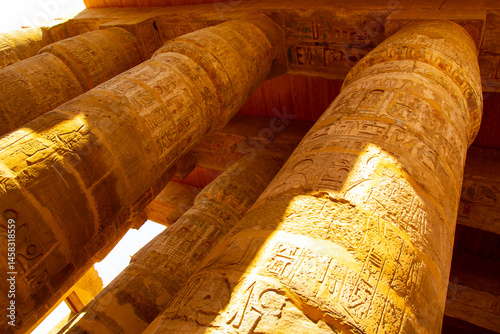 columns of the karnak temple luxor egypt	