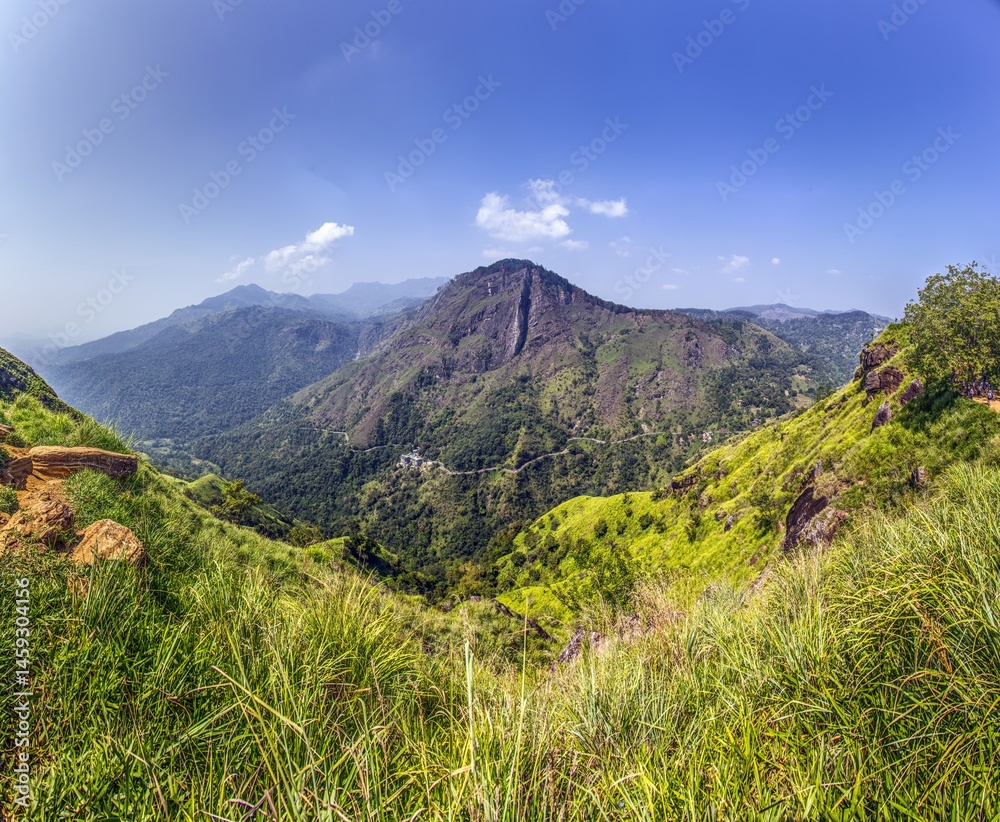 Fototapeta premium Panoramic view from Adams Peak near Ella in Sri Lanka