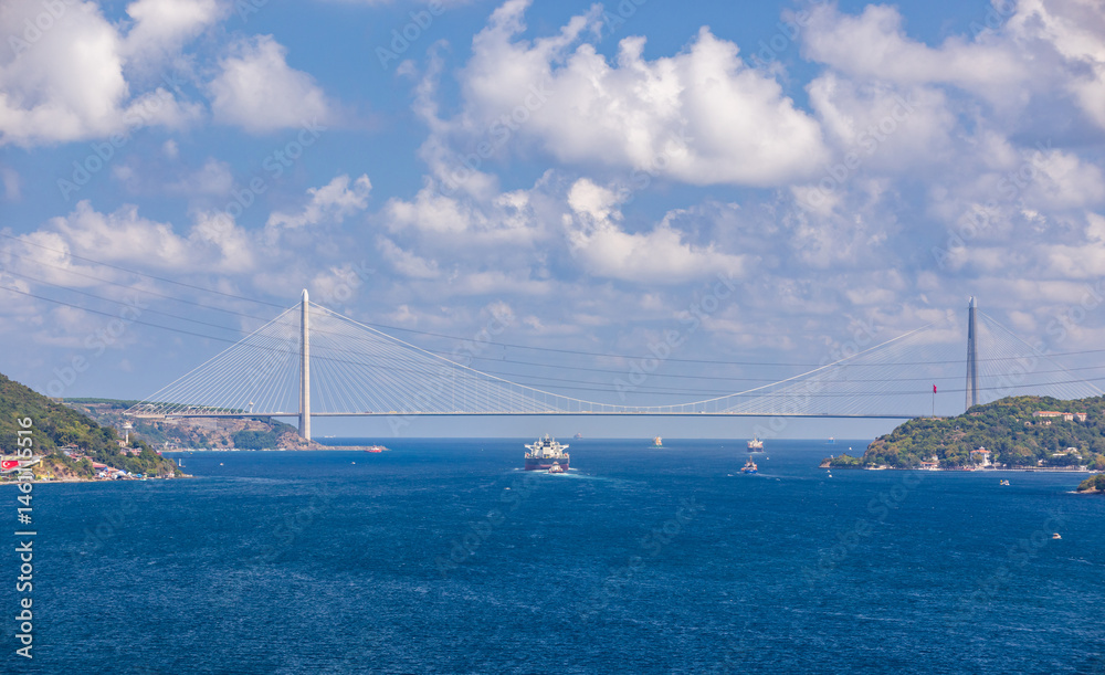 Fototapeta premium View of Third Bosporus Bridge bridge spanning across Istanbul Strait
