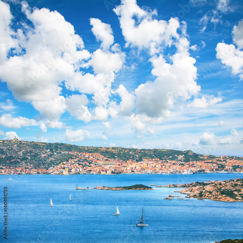 Obraz na płótnie Unbelivable view on Santo Stefano and La Maddalena islands from Palau w salonie