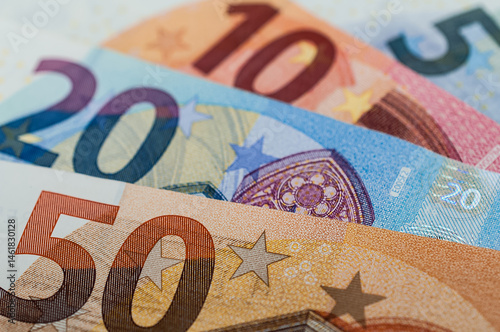 Finanzen - Einkommen - Altersvorsorge - Fördermittel