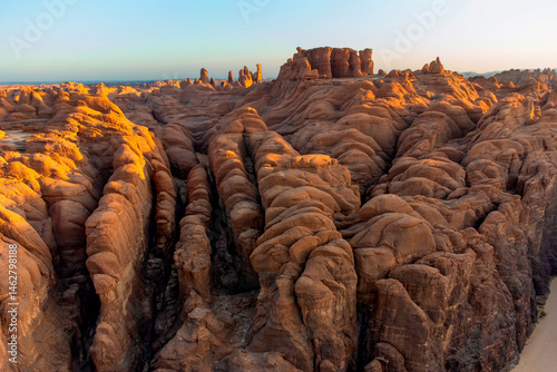 Obraz na płótnie Desert erosion formation in Ennedi plateu in Chad. Ennedi plateu desert landscape w salonie