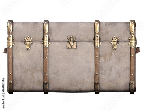 photo d'un grand coffre valise ancien vue de face sur fond blanc isolé