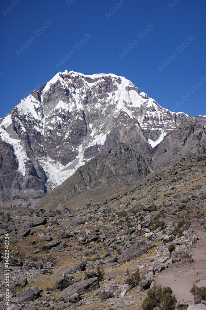 Obraz premium Ausangate snow-capped mountain in the Peruvian Andes