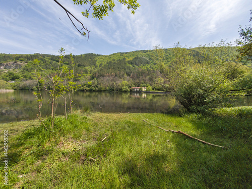 Obraz na płótnie Spring Landscape of Pancharevo lake, Bulgaria w salonie
