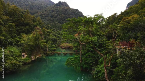 Explore the beauty of Guizhou Qiannan Libo Xiaoqikong Scenic Spot