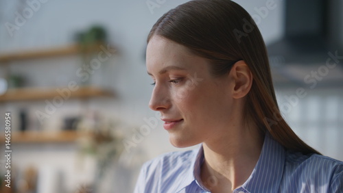 Obraz na płótnie Smiling lady reading documents at apartment closeup. Happy business woman w salonie
