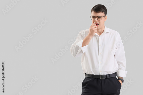 Worried male office worker ...
