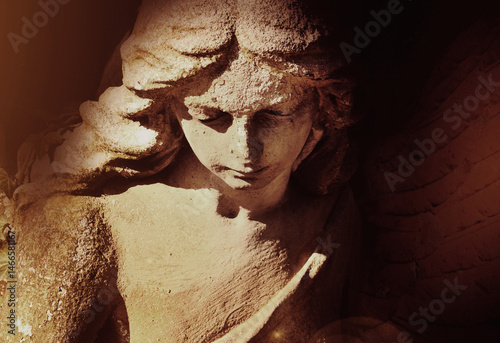Obraz na płótnie Fragment of beautiful angel in the sunlight. Horizontal image. w salonie