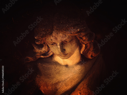 Obraz na płótnie Sacred angel in the light (antique statue). Horizontal image. w salonie