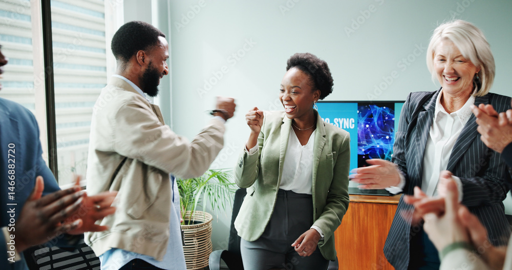 Obraz premium Applause, colleagues and people with smile, meeting and fist bump for celebration, business and laughing. Group, clapping and happy for achievement in boardroom, good news and excited for success