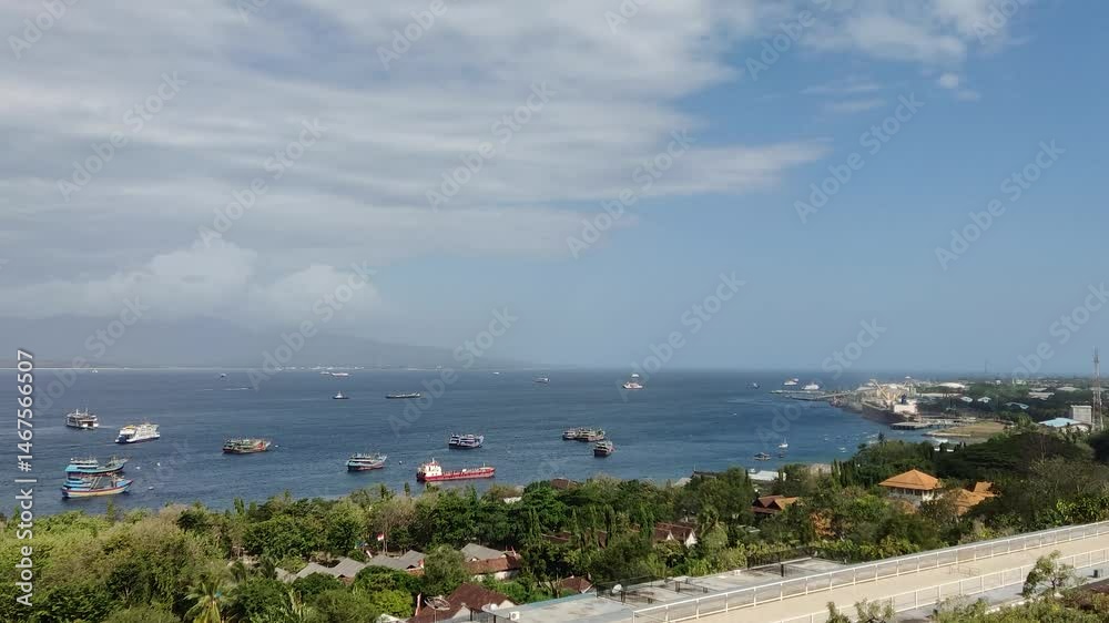 the atmosphere of the Banyuwangi sea or the Bali Strait during the day
