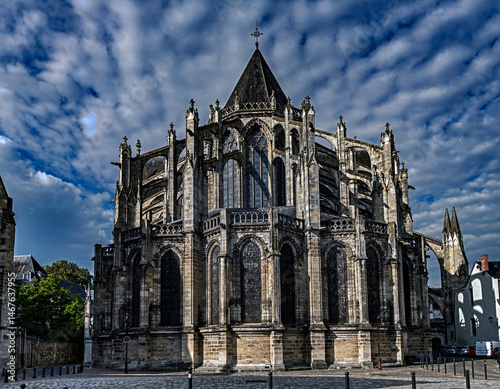 Saint Gatien cathedral, years of construction 1170—1547. City Tours, France