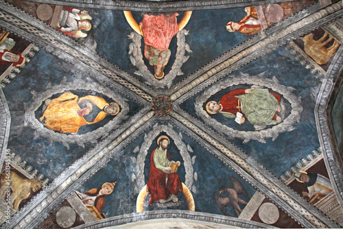 Schilderij op canvas i quattro evangelisti; soffitto del presbiterio della chiesa di Santa Maria a Bi