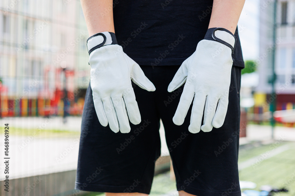 Gloves for construction work. Durable construction gloves.
