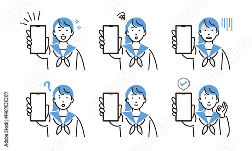 スマホ画面を見せる中学生の女の子セット