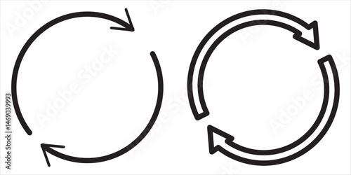 Refresh icon vector. Green recycle vector icon symbol. Repeat and reload icons set and arrow rotation circle. eps 10
