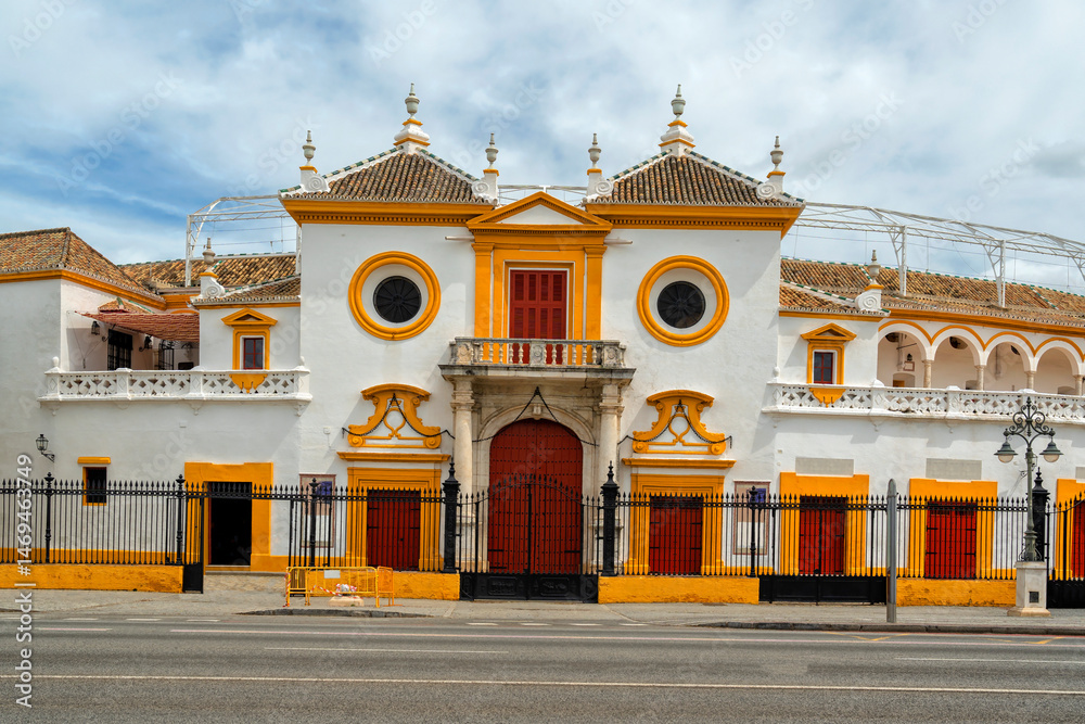 Fototapeta premium Plaza de Toros de Sevilla bullfighting arena, Bullring Real Maestranza, city landmark 