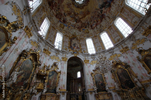 Obraz na płótnie Ettal Abbey a Benedictine monastery in the village of Ettal close to Oberammergau and Garmisch-Partenkirchen in Bavaria, Germany. w salonie