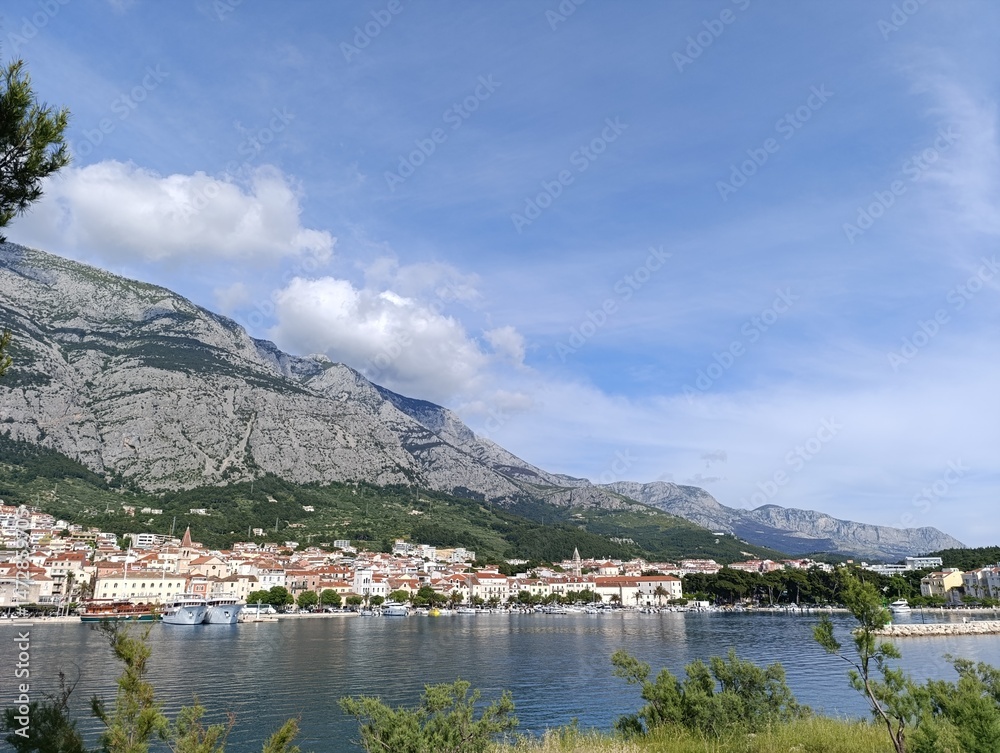 Fototapeta premium view of the town makarska croatia
