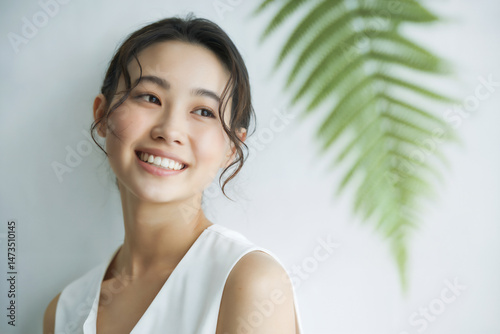 笑顔の若い女性 Generative AI