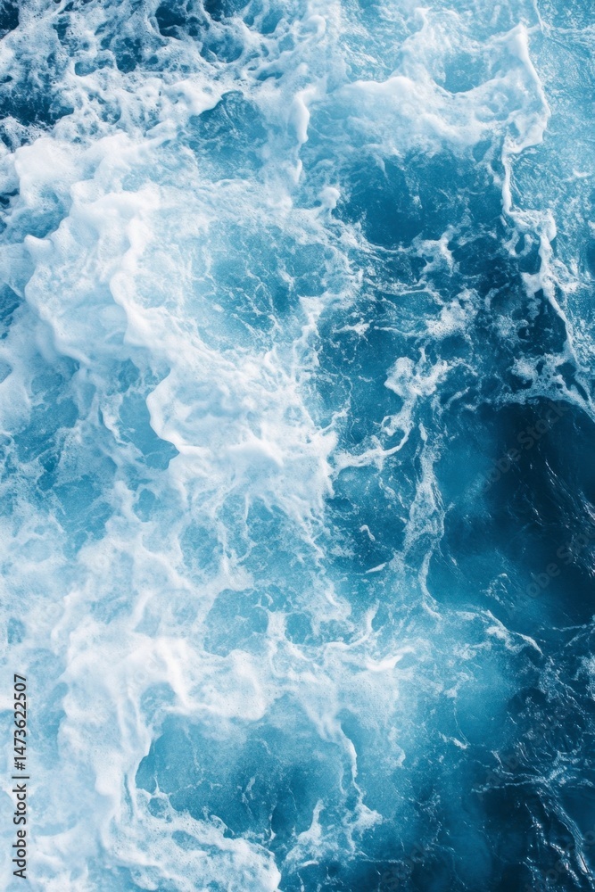 Obraz premium Serene Turquoise Ocean Waves with Bright White Foam Patterns