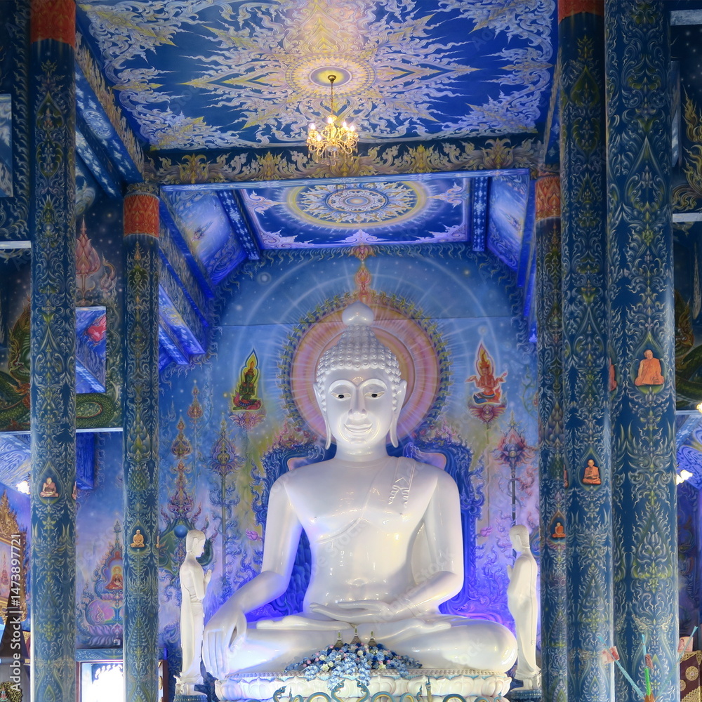 Obraz premium Wat Rong Seur Ten (Blue Temple)