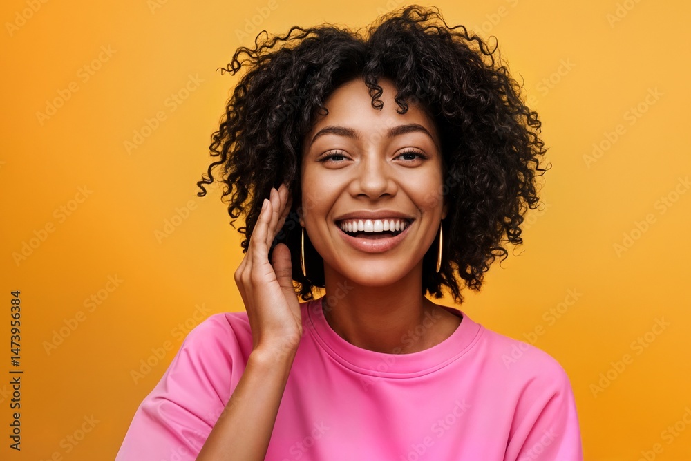 a woman with a radiant smile exuding happiness and positivity concept una mujer con una sonrisa radiante que destila felicidad y positividad concepto a woman with a radiant smile exuding happiness and positivity concept una mujer con una sonrisa radiante que destila felicidad y positividad concepto