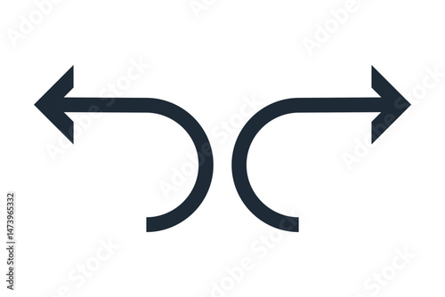 Redo and undo button, turn back and return. Vector linear icon isolated on white background.