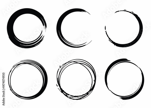 Grunge circles collection. Grounge round shapes big set. Vector