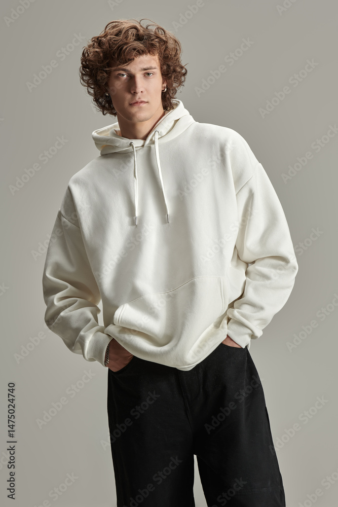Obraz premium confident young man