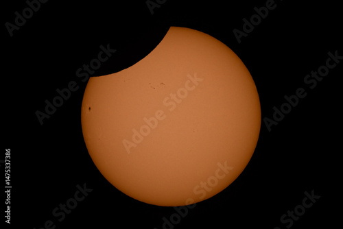 Eclipse parcial de sol 2025