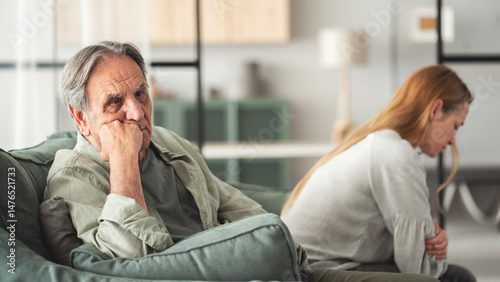 Billede på lærred Father and daughter fight, generation gap concept