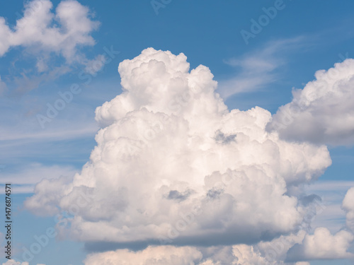 gros nuage cotonneux