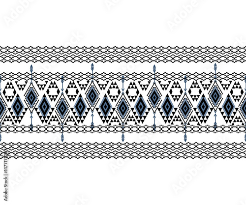 arrow tribal geometric ethnic ispired seamless black and white pattern