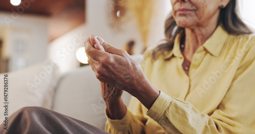 Tableau sur toile Elderly woman, pain and hand for arthritis inflammation, medical problem and osteoporosis