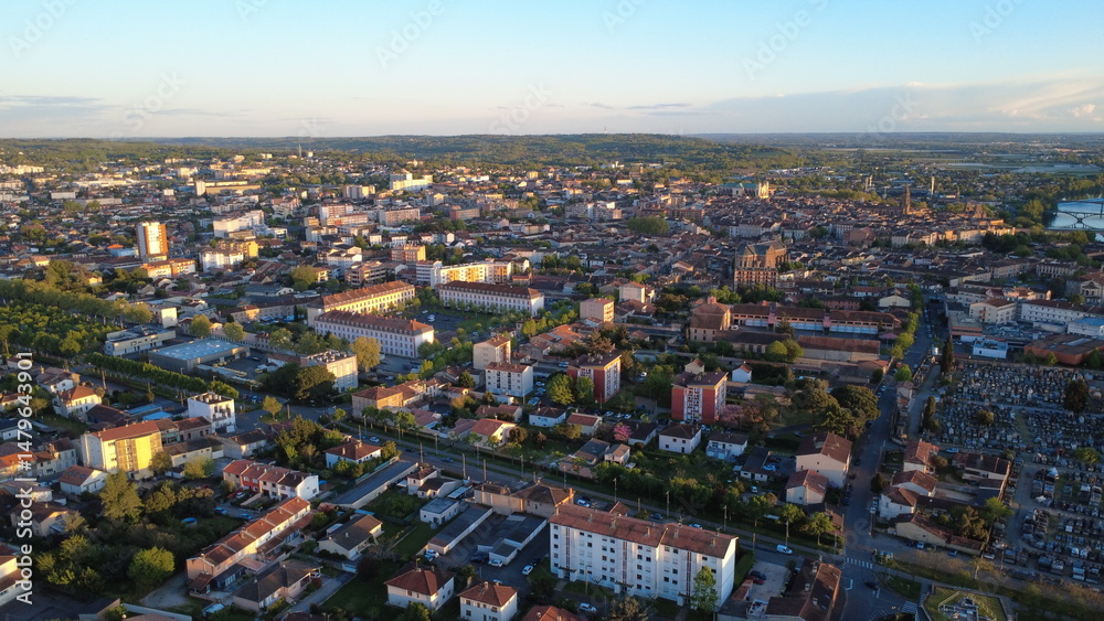 Naklejka premium Photo aérienne avec vue sur une ville en France