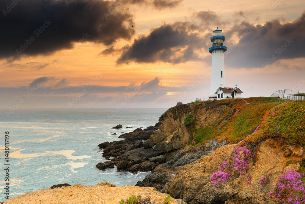 Pigeon Point lighthouse at sunset, San Francisco, California. Located in Pigeon Point Light Station State Historic Park, the house was built in 1871 to guide ships on the Pacific coast of California. Pigeon Point lighthouse at sunset, San Francisco, California. Located in Pigeon Point Light Station State Historic Park, the house was built in 1871 to guide ships on the Pacific coast of California.