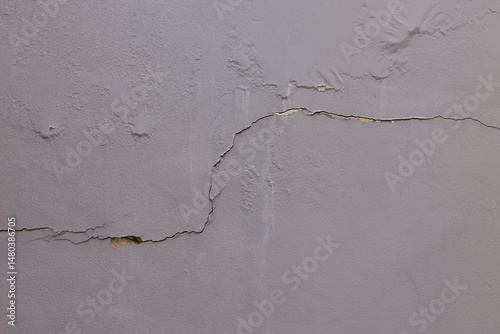 cracked concrete wall the impact of earthquake