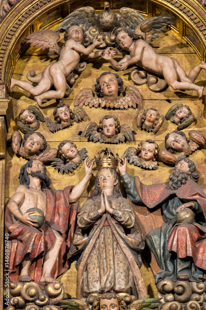 Obraz premium Wooden statue (18th century) of Coronation of the Virgin Mary, Mother of God, in heaven by the Holy Trinity.