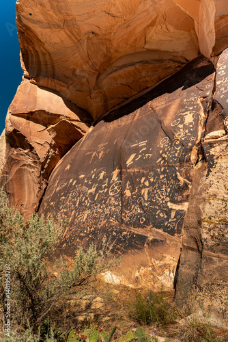 Utah Newspaper Rock State Historical Monument cultural landmark