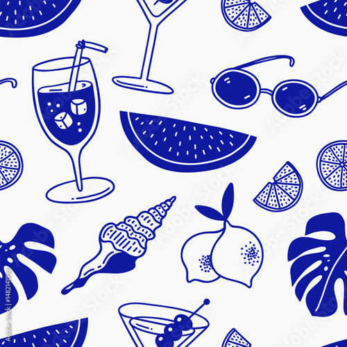 Summer seamless pattern with hand drawn beach elements.