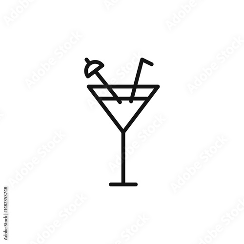 Cocktail icon on white background. Editable stroke.