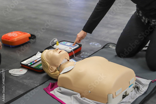 BLSD course. first aid course - company safety - cardiac massage - Basic Life Support photo