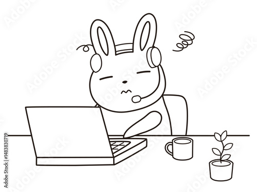 リモートワークで疲れているウサギ　線画