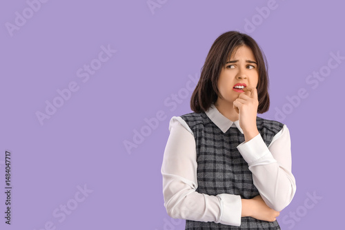 Beautiful young stressed bu...