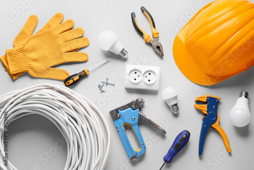 Hardhat, cables, light bulb...