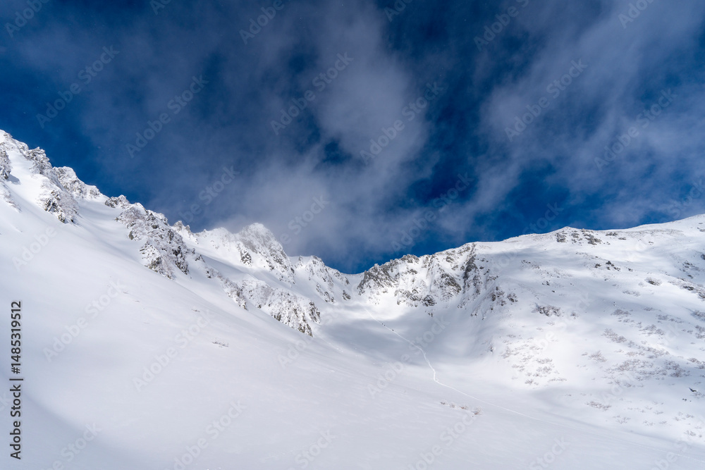 Obraz premium 厳冬期の木曽駒ケ岳